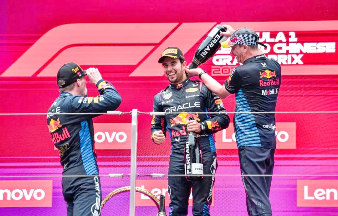 九游体育APP下载-红牛车队力克威廉姆斯，佩雷兹刷新纪录